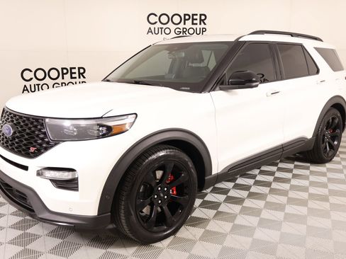 Used 2021 Ford Explorer ST w/ Equipment Group 401A image 11