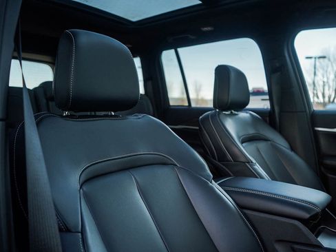 New 2026 Jeep Grand Cherokee Limited image 12