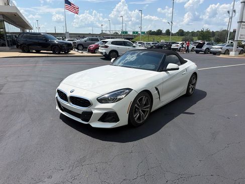 Used 2023 BMW Z4 sDrive30i w/ Premium Package RWD image 1