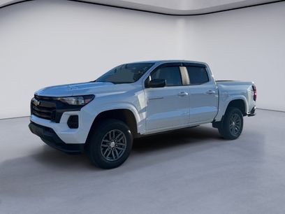Used 2024 Chevrolet Colorado LT