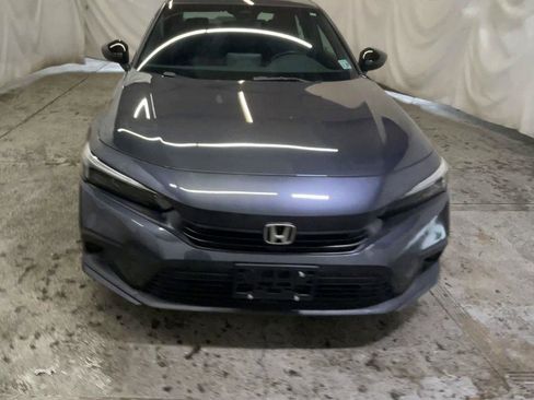 Used 2024 Honda Civic Sport image 3