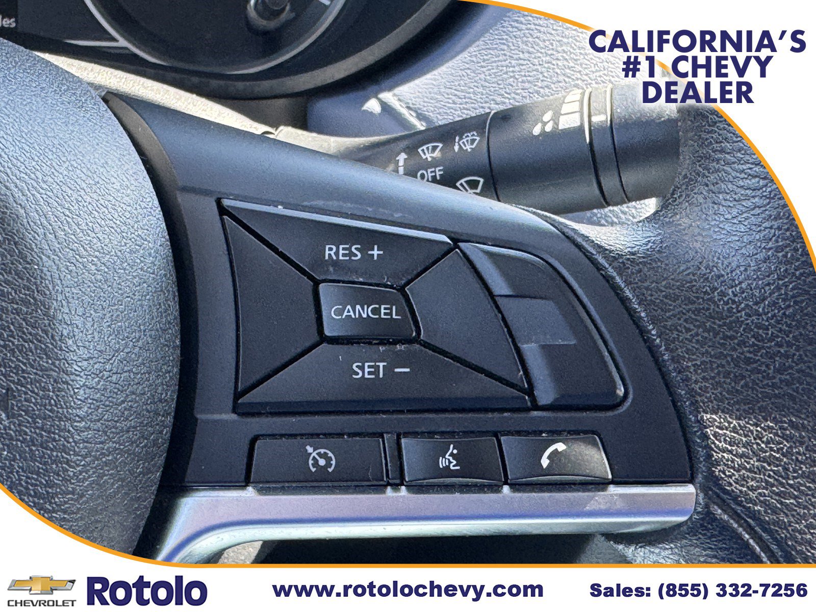 Used 2024 Nissan Versa SV FWD image 21