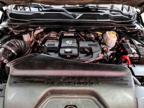 Used 2022 RAM 4500 Laramie image 7