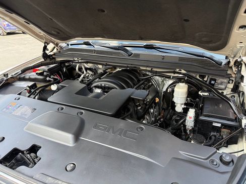 Used 2015 GMC Yukon Denali w/ Open Road Package image 10