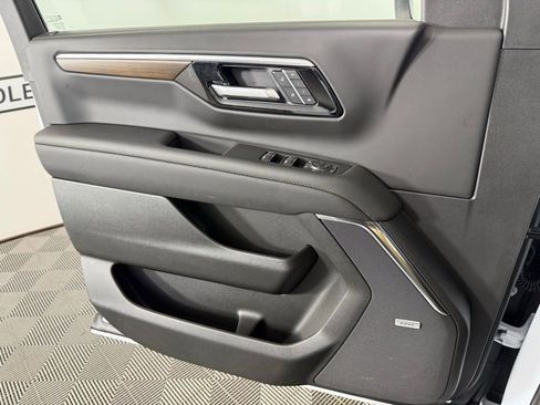 New 2026 Chevrolet Tahoe High Country image 14