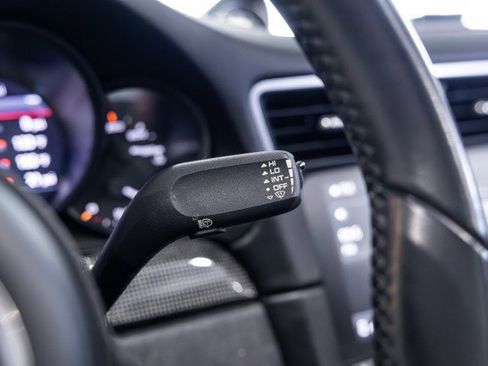 Used 2017 Porsche 911 Targa 4 GTS image 43