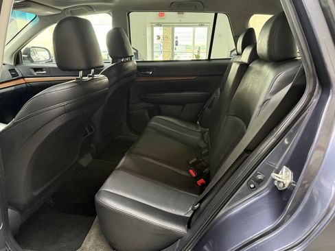 Used 2014 Subaru Outback 2.5i Limited AWD/4WD image 14