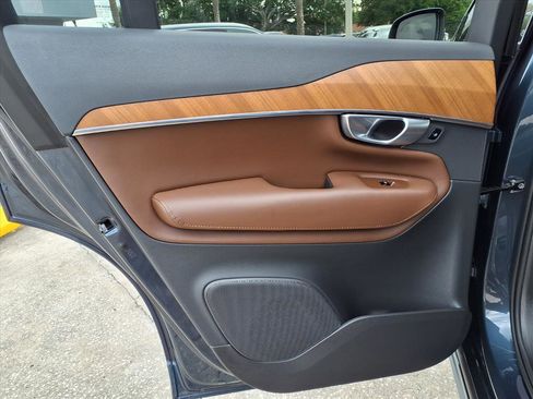 Used 2024 Volvo XC90 B6 Plus w/ Protection Package Premier image 20