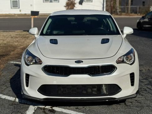Used 2019 Kia Stinger RWD image 3