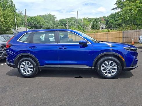 Used 2023 Honda CR-V LX image 7