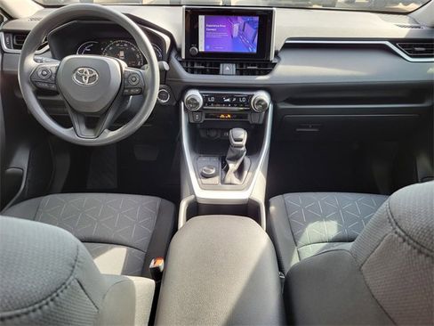 Used 2025 Toyota RAV4 XLE image 2