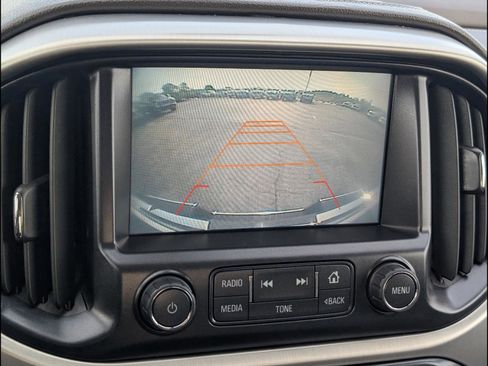 Used 2016 GMC Canyon SLE w/ SLE Convenience Package image 7