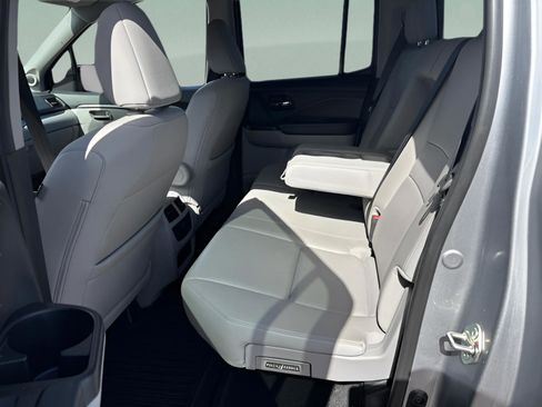 Certified 2018 Honda Ridgeline RTL image 10