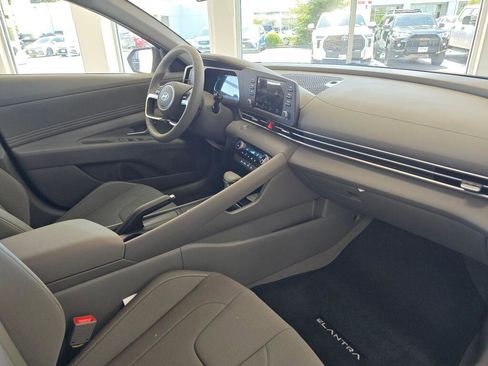 New 2026 Hyundai Elantra Sport FWD image 41