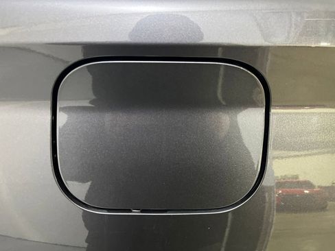 Used 2023 Toyota Sequoia Limited image 45