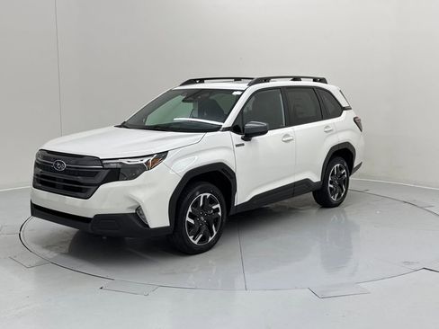 New 2026 Subaru Forester Premium AWD/4WD image 2