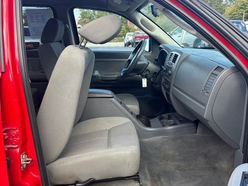 Used 2006 Dodge Dakota SLT w/ Sport Appearance Group image 11