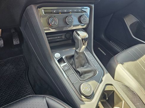 Certified 2024 Volkswagen Tiguan Wolfsburg Edition AWD/4WD image 21