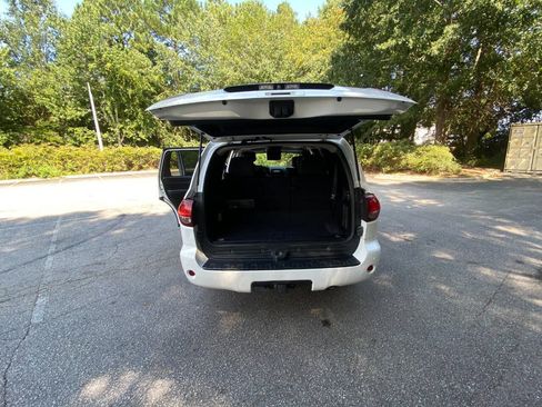 Used 2018 Toyota Sequoia TRD Sport RWD image 45