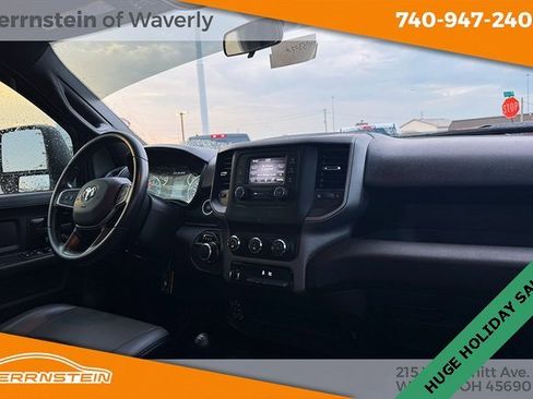 Used 2024 RAM 2500 Tradesman w/ Chrome Appearance Group image 26