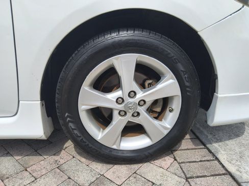 Used 2011 Toyota Corolla S FWD image 40