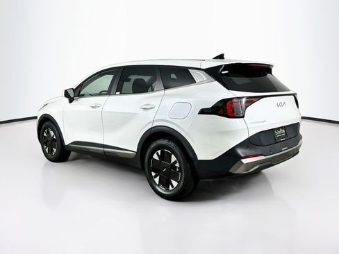 Used 2026 Kia Sportage LX FWD image 5