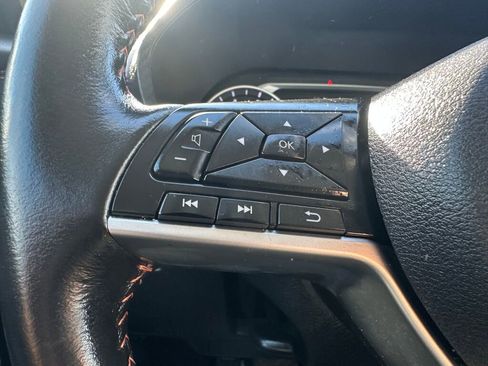 Used 2023 Nissan Sentra SR w/ SR Premium Package image 14