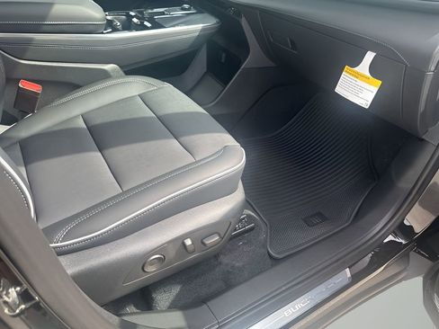 New 2026 Buick Enclave Preferred w/ Power Package image 16