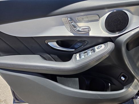 Certified 2022 Mercedes-Benz GLC 300 image 23