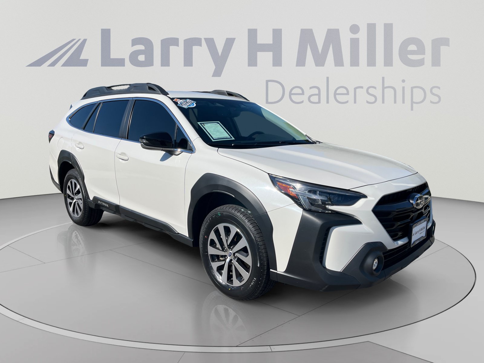 Certified 2024 Subaru Outback Premium AWD/4WD image 7
