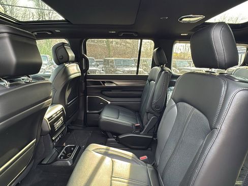 New 2026 Jeep Grand Wagoneer 4WD image 26