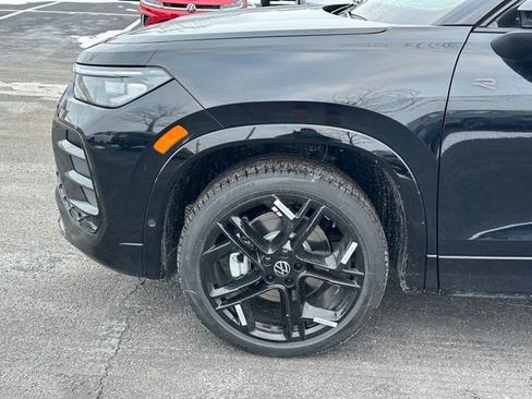 New 2026 Volkswagen Tiguan SE R-Line image 7
