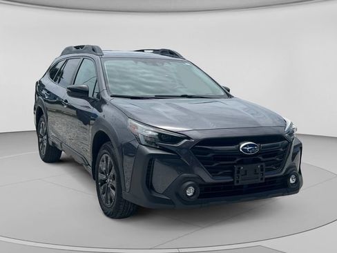 Used 2023 Subaru Outback Onyx Edition AWD/4WD image 8