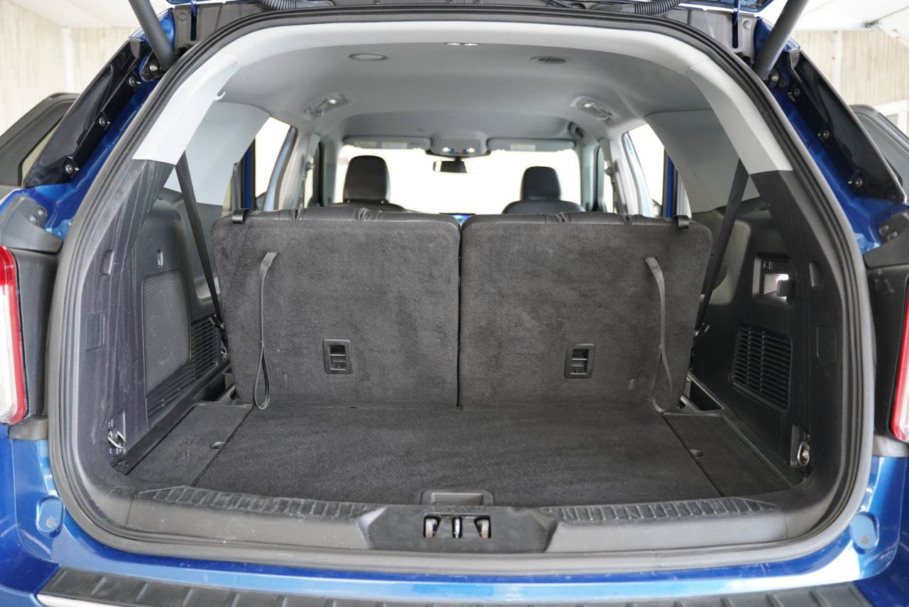 Used 2022 Ford Explorer Limited AWD/4WD image 40