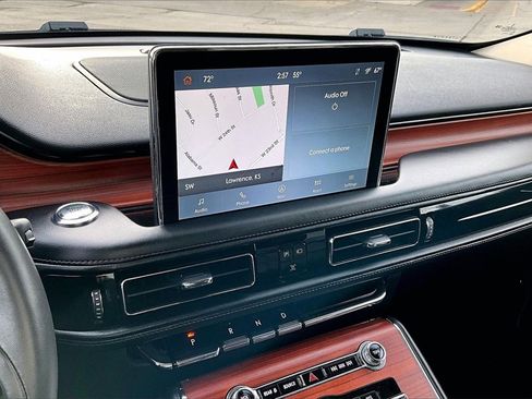 Used 2024 Lincoln Aviator Reserve image 32