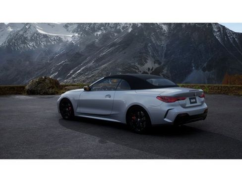 New 2026 BMW 430i Convertible image 2