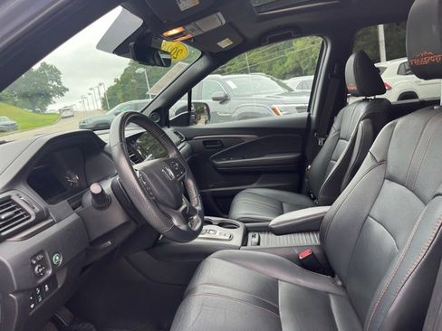 Used 2022 Honda Passport TrailSport image 7