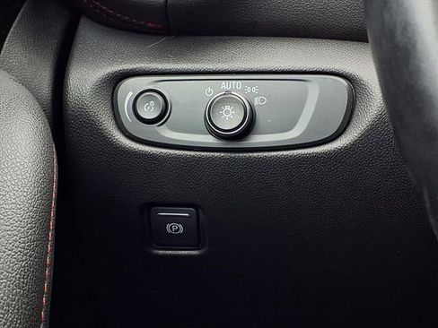 Used 2023 Chevrolet Blazer RS w/ Driver Confidence II Package image 20