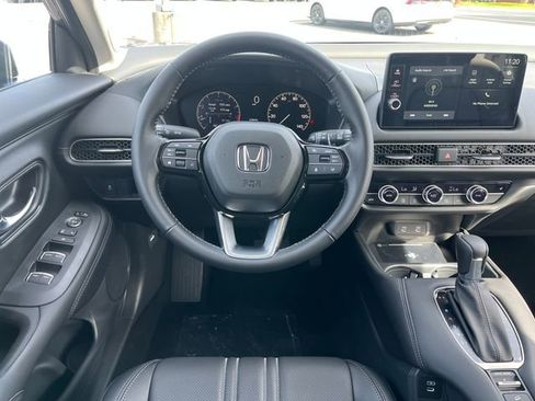 New 2026 Honda HR-V EX-L image 16