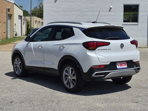 Used 2023 Buick Encore GX Select w/ Experience Buick Package FWD image 4