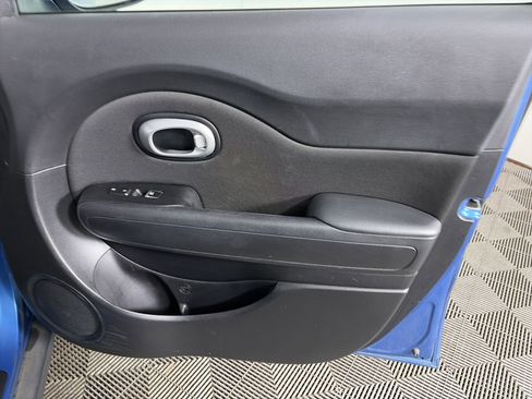 Used 2017 Kia Soul + w/ Designer's Package image 41