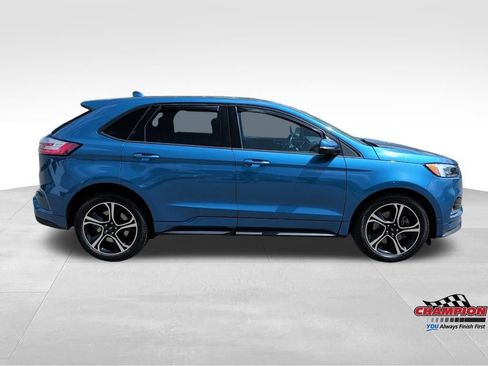 Used 2019 Ford Edge ST w/ Equipment Group 401A AWD/4WD image 6
