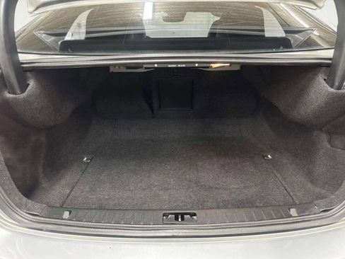 Used 2017 Volvo S60 T5 Dynamic image 16