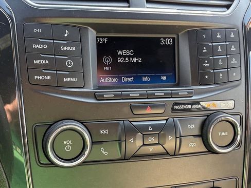 Used 2018 Ford Explorer FWD image 15