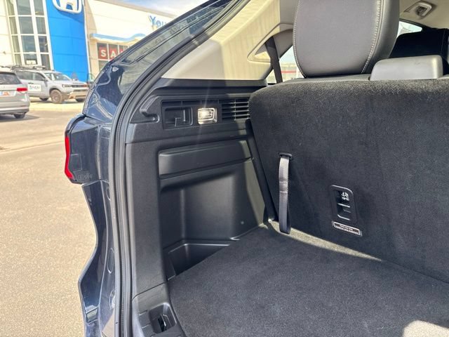 Used 2025 MAZDA CX-90 3.3 Turbo w/ Select Package AWD/4WD image 29
