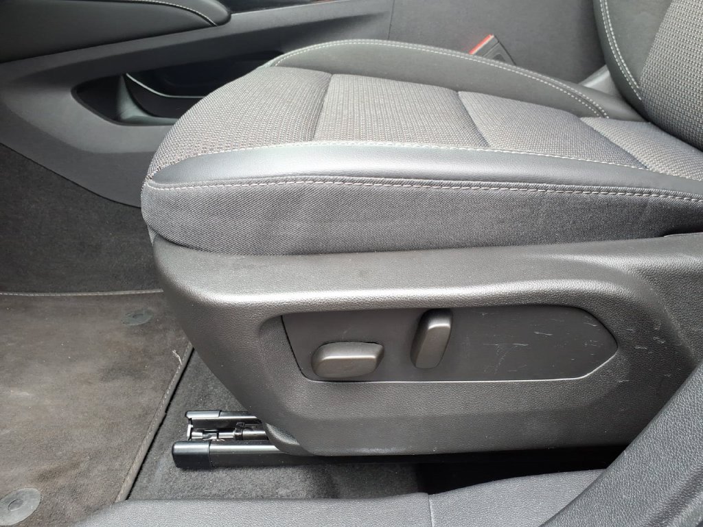 Used 2023 Buick Envision Preferred AWD/4WD image 15