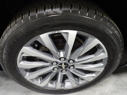 Used 2022 Chevrolet Blazer Premier w/ Enhanced Convenience Package image 23