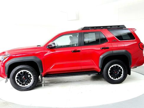 Used 2025 Toyota 4Runner TRD Off-Road Premium w/ Tow Technology Package AWD/4WD image 3