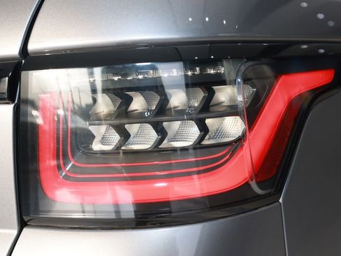 Used 2020 Land Rover Range Rover Sport HSE Dynamic image 39