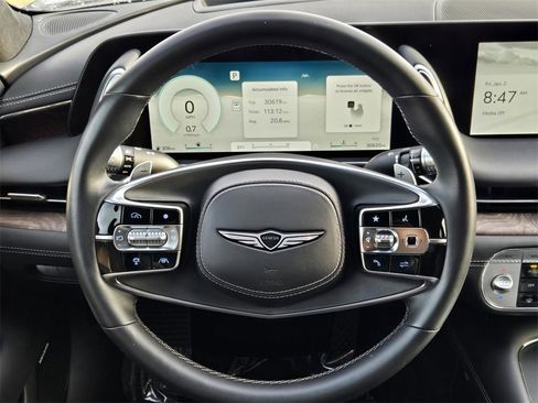 Used 2023 Genesis G90 3.5T image 14